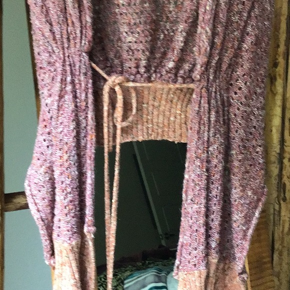 Buckle - Sleeveless Cardigan - Picture 2 of 7